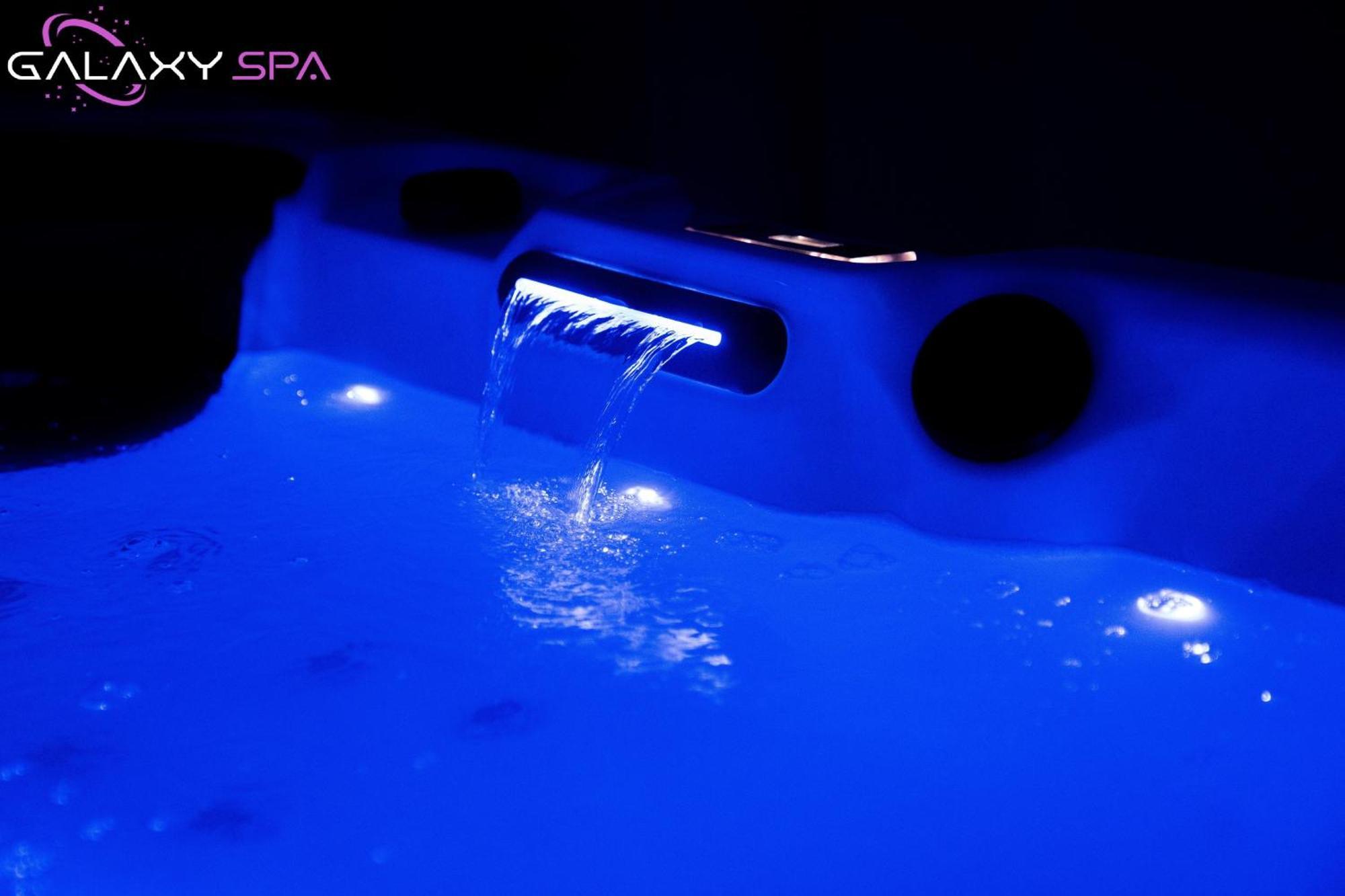 Galaxy Spa - Suite Venus Jacuzzi Et Sauna Privatif Champigneulles Luaran gambar